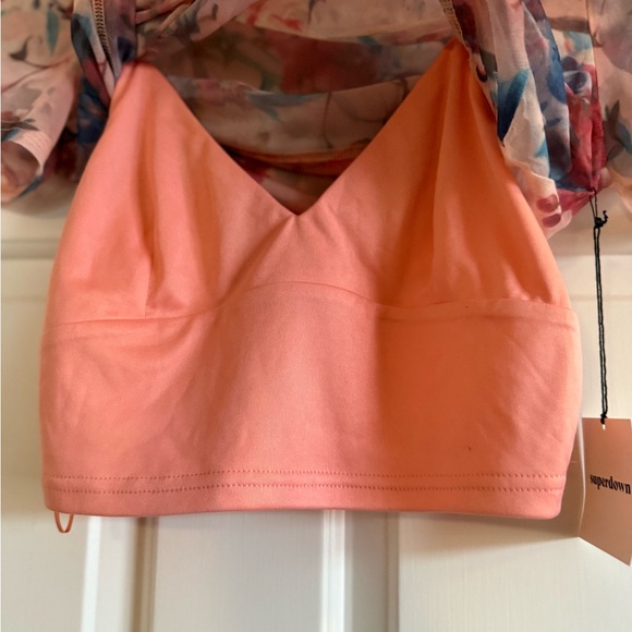 Superdown Simona Sheer Top - Picture 3 of 3